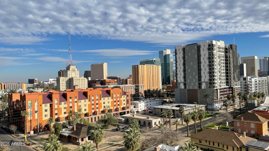 Photo of 805 N 4th Avenue #1008, Phoenix, AZ 85003 (MLS # 7074395)