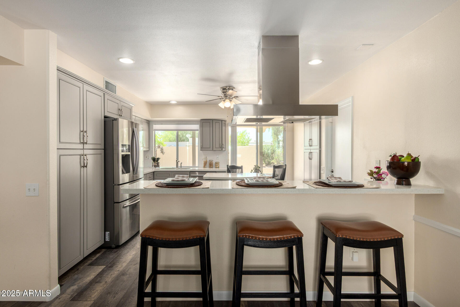 9513 W TIMBERLINE Drive