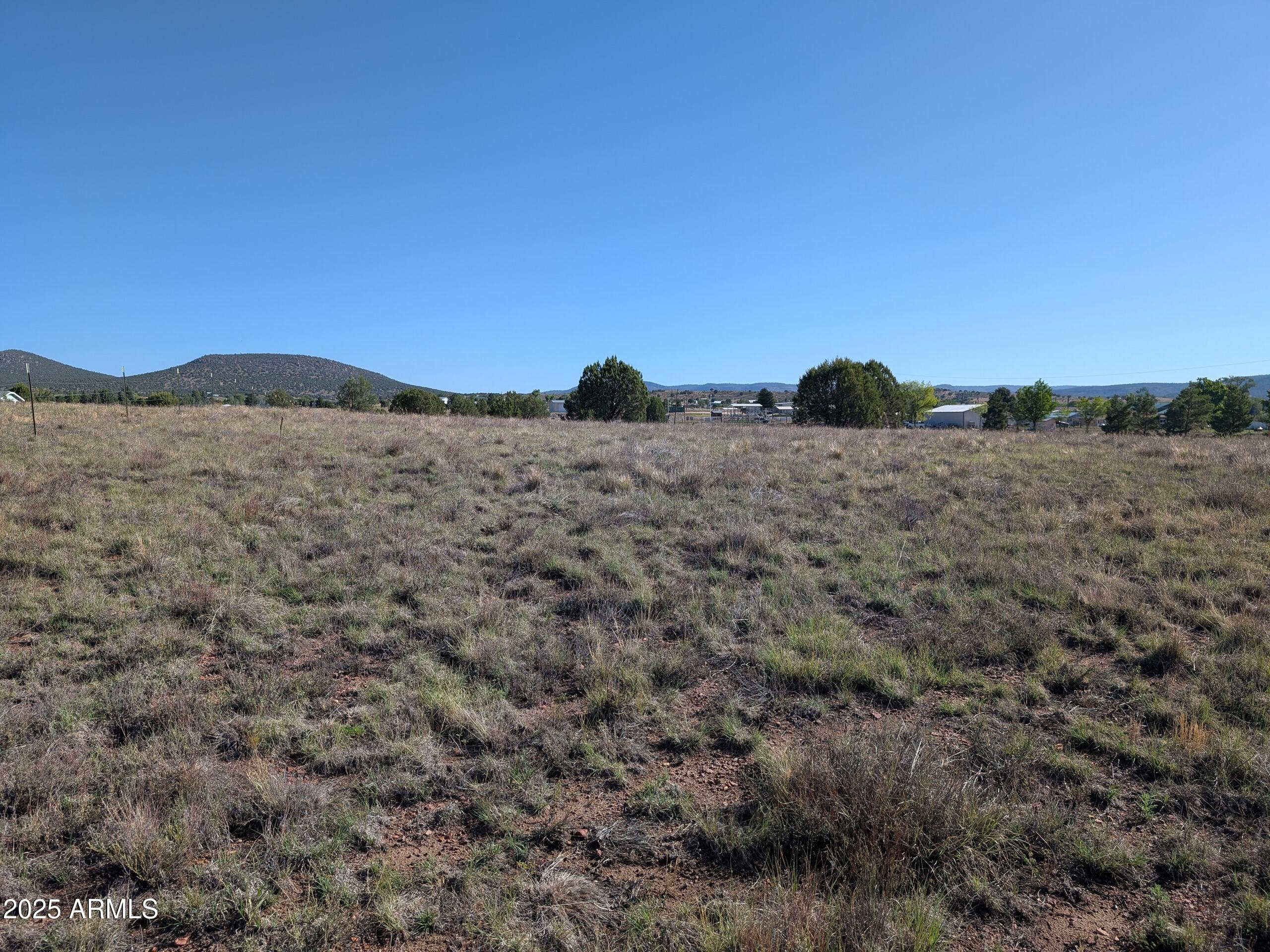 279 E Hubbard Lane -