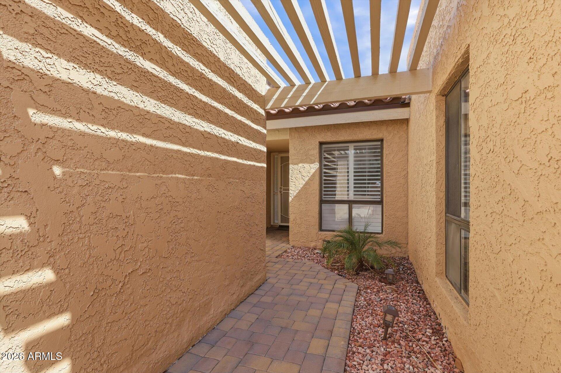 10621 N 9TH Street