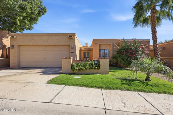 10621 N 9TH ST, PHOENIX, AZ 85020 - Image f7cb6533cc1d0f8f99a97cbe1f314840/646654285