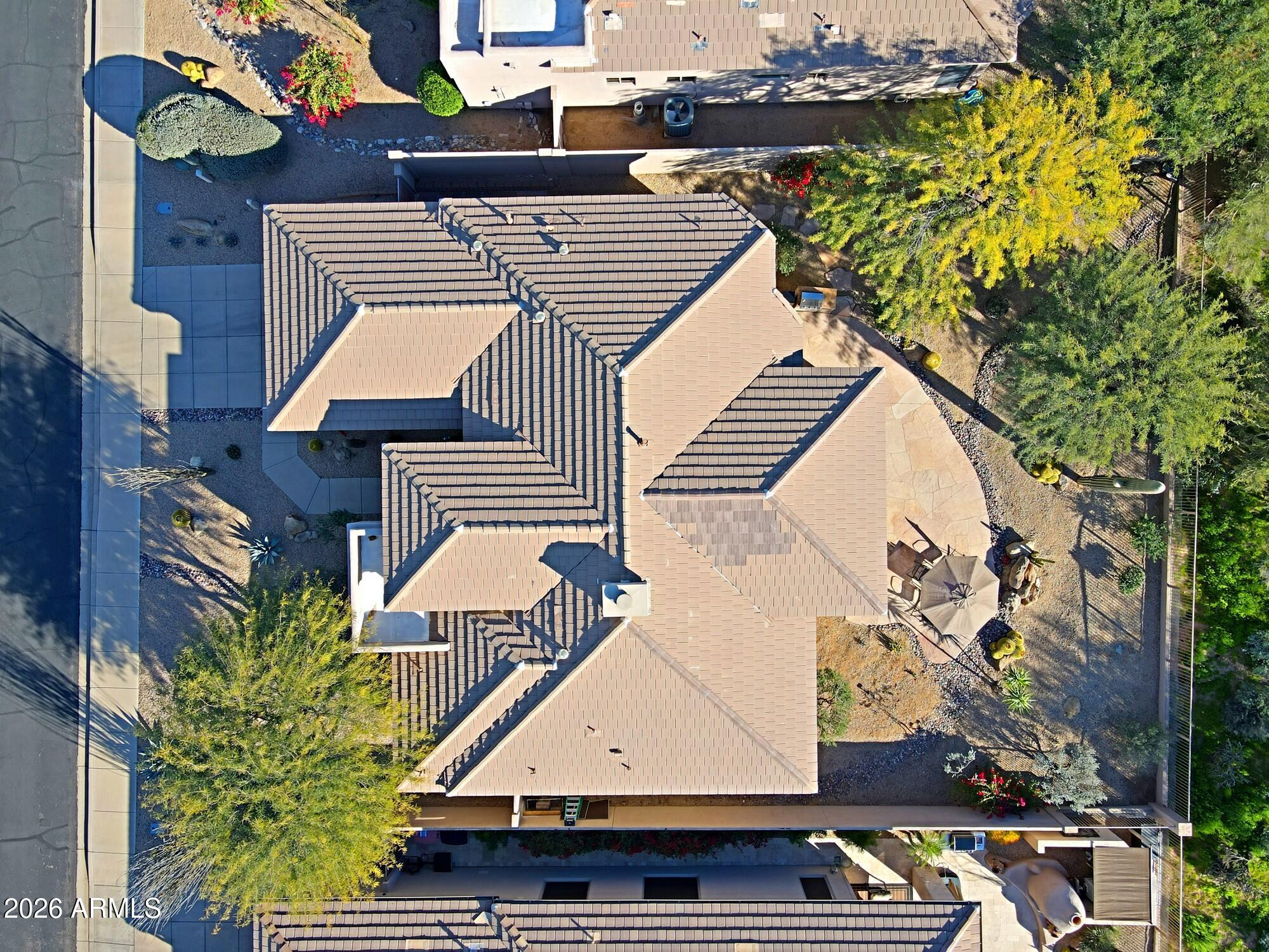 6943 E MIGHTY SAGUARO Way