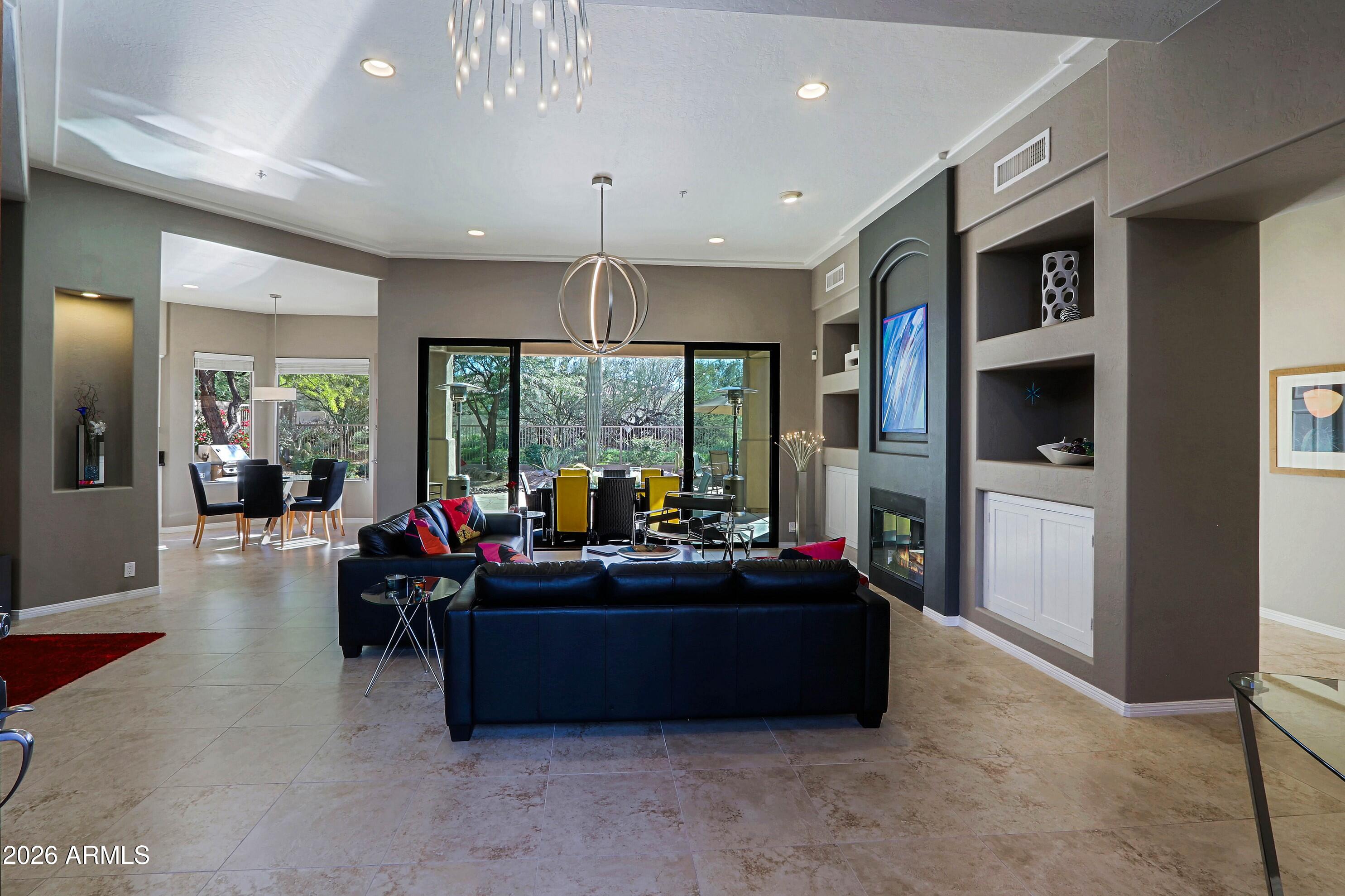 6943 E MIGHTY SAGUARO Way