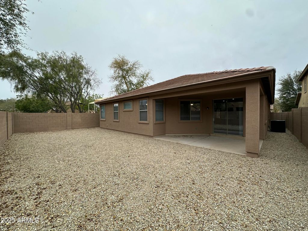 listing image 43
