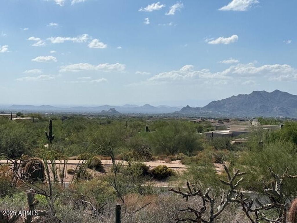 Photo of 39221 N 104th Place #10, Scottsdale, AZ 85262 (MLS # 6934387)