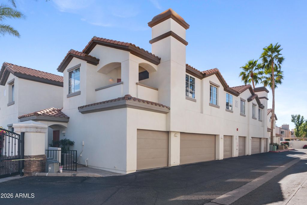 Photo of 2992 N Miller Road #A212, Scottsdale, AZ 85251 (MLS # 6997983)