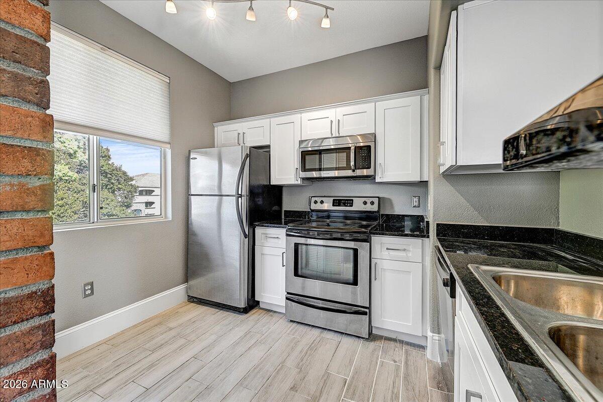 3302 N 7TH Street 353