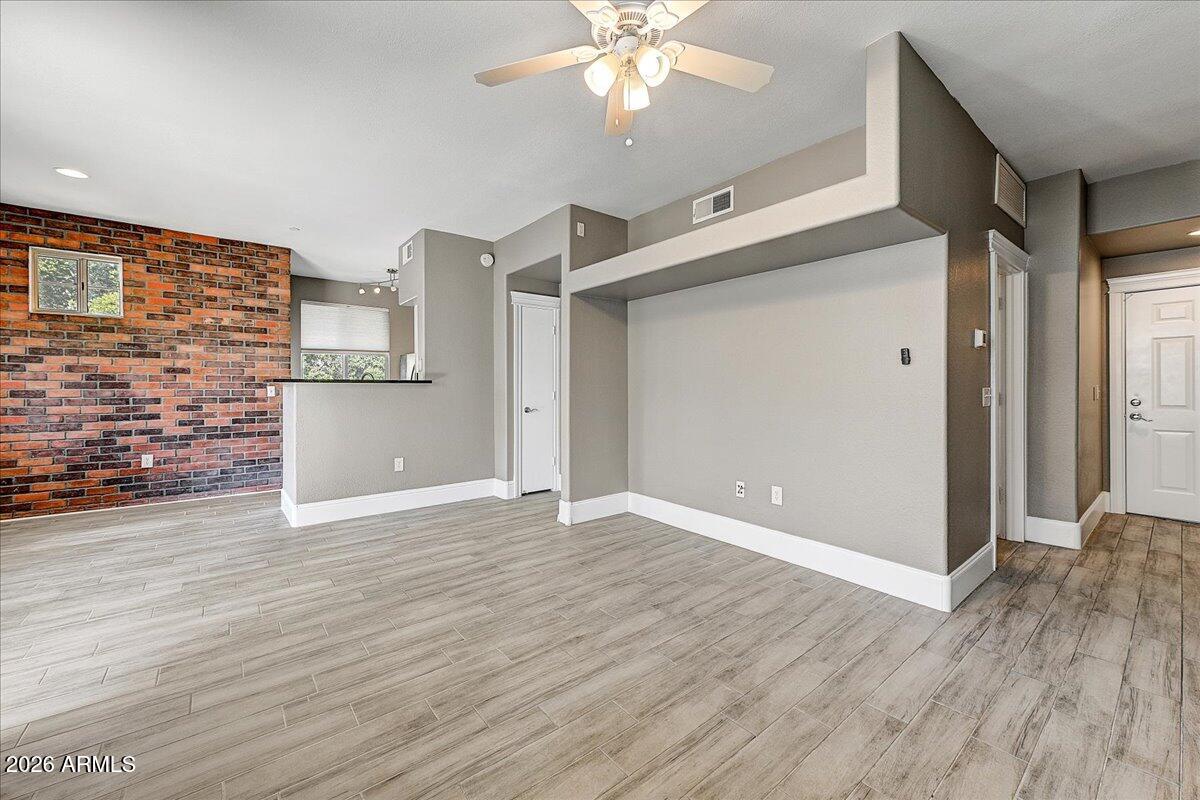 3302 N 7TH Street 353