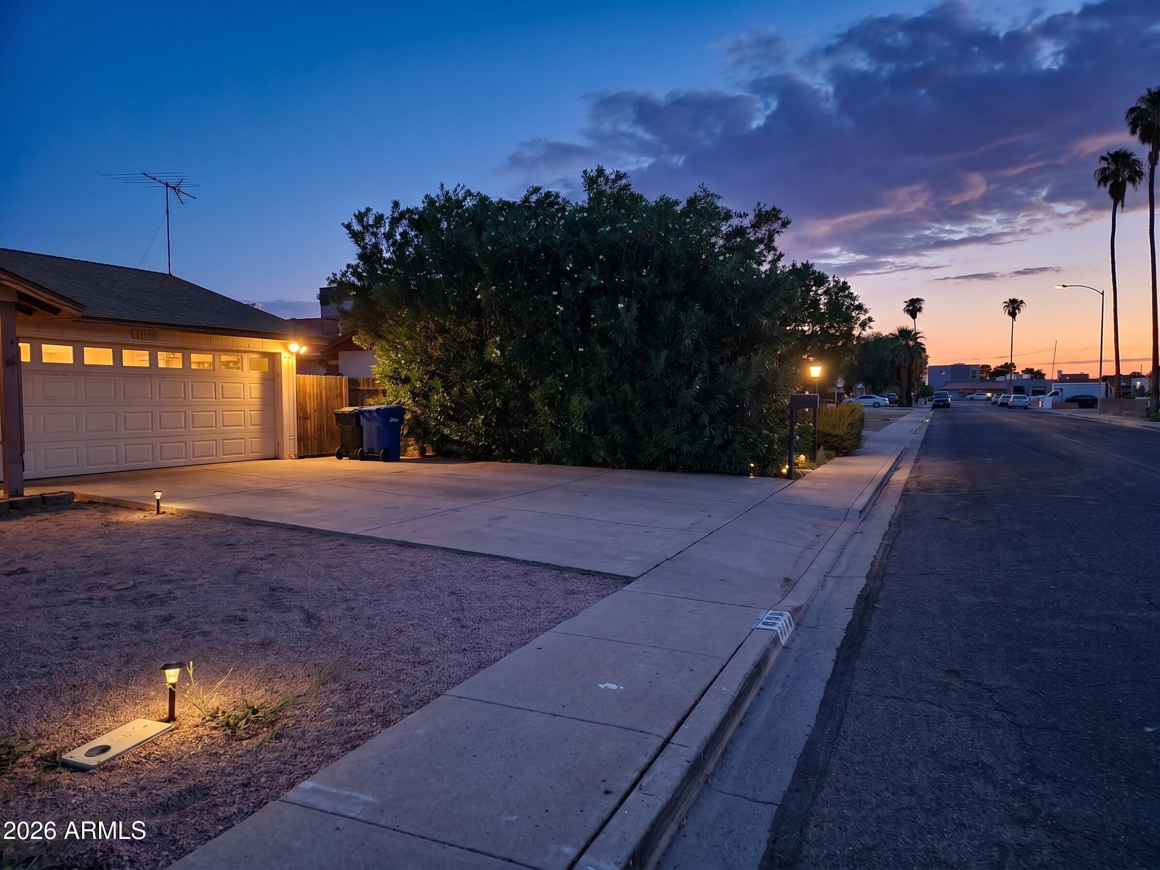 1105 W FRITO Avenue