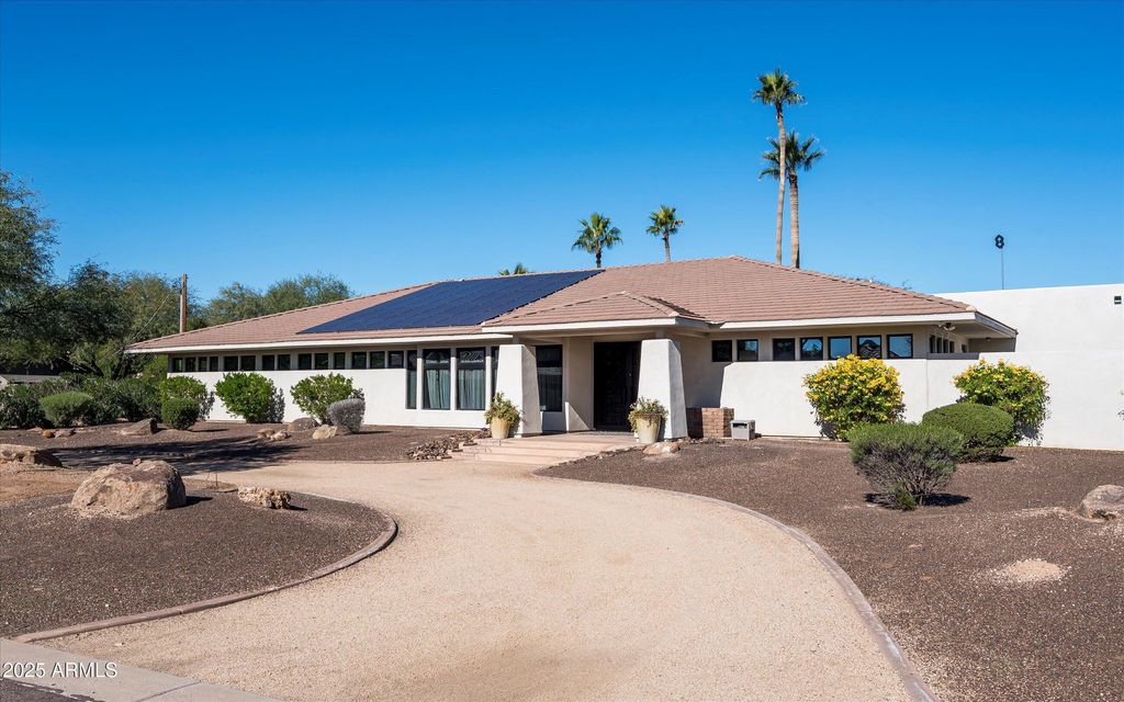 Photo of 8038 E Desert Cove Avenue, Scottsdale, AZ 85260 (MLS # 6955988)