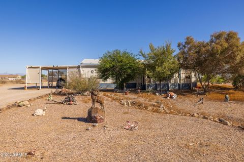 A home in Tonopah