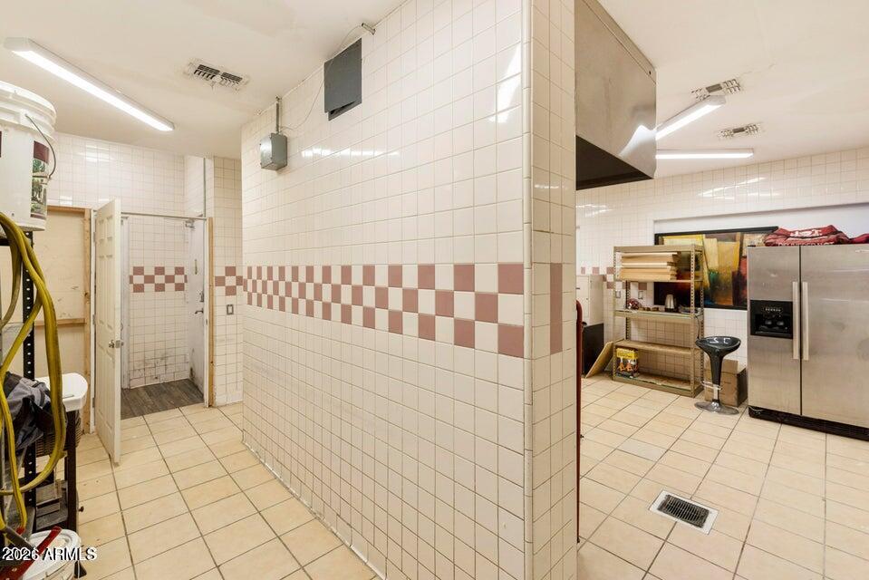 LOCH PLACE ANNEX - Commercial Sale