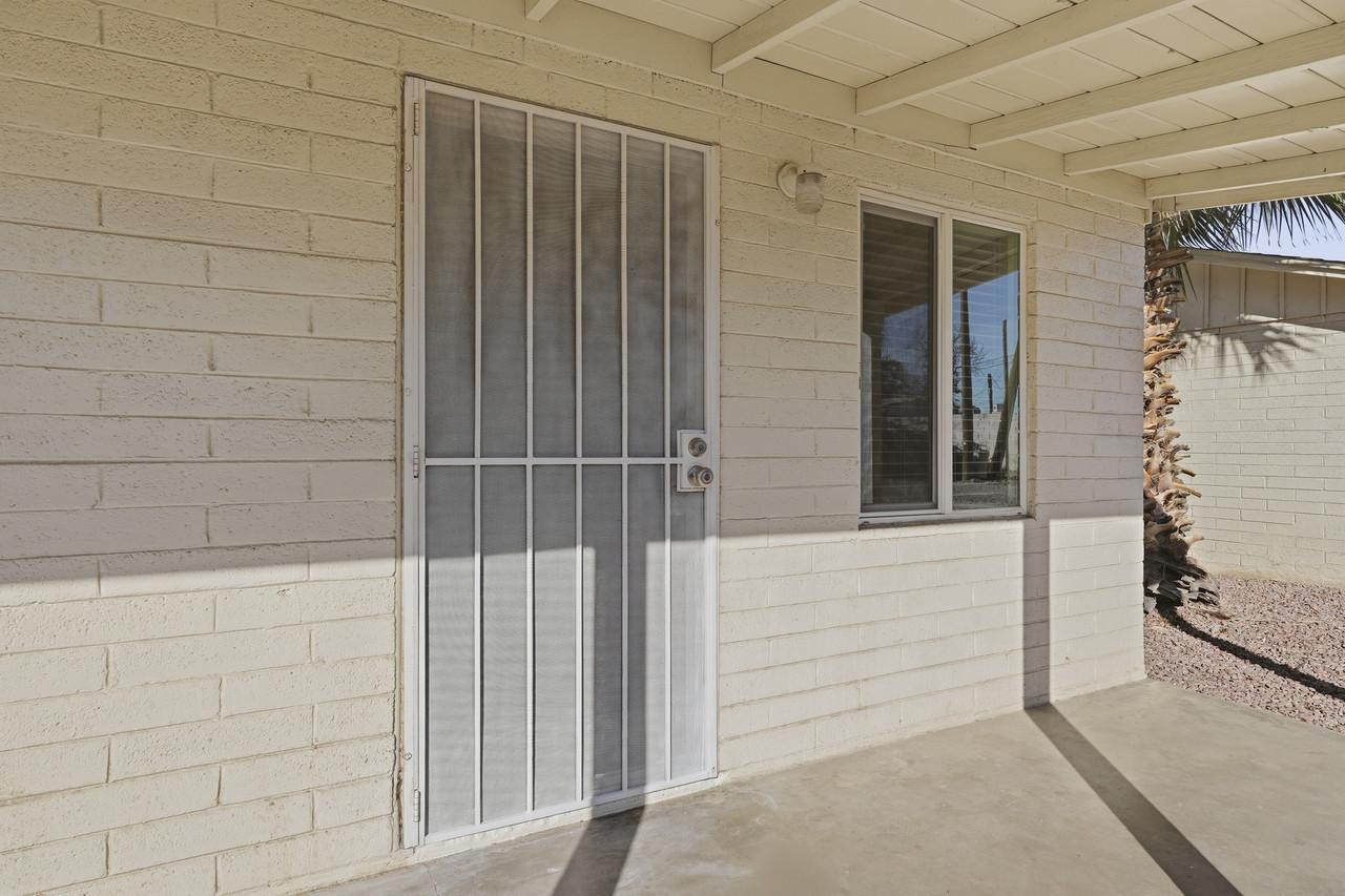 623 S Country Club Drive 8