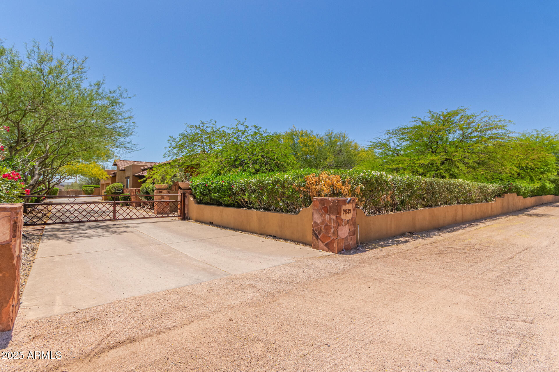 14619 E DESERT VISTA Trail