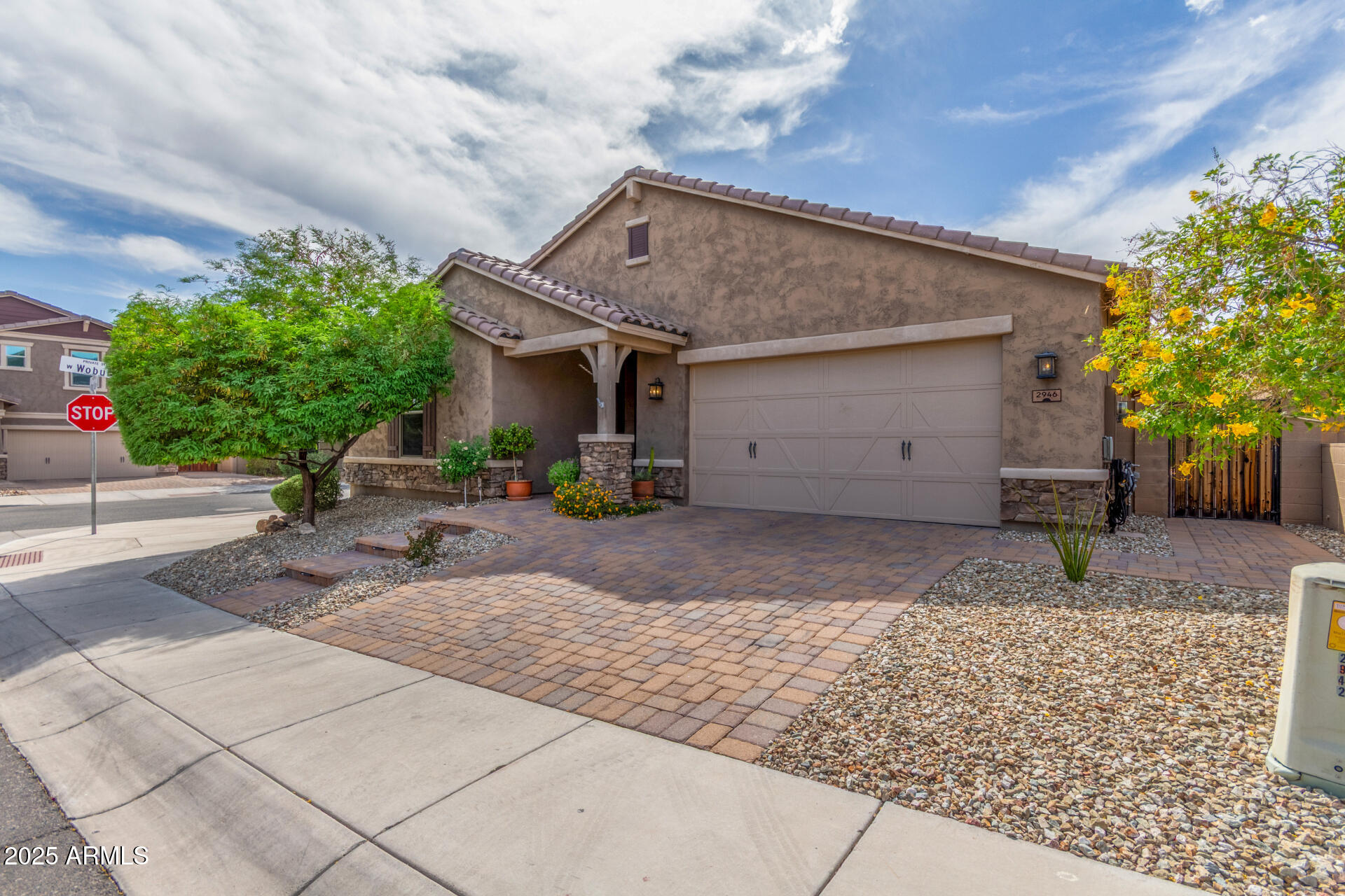 2946 W AMBER SUN Drive