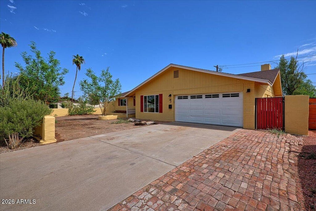 Photo of 3 W Del Rio Drive, Tempe, AZ 85282 (MLS # 7062993)