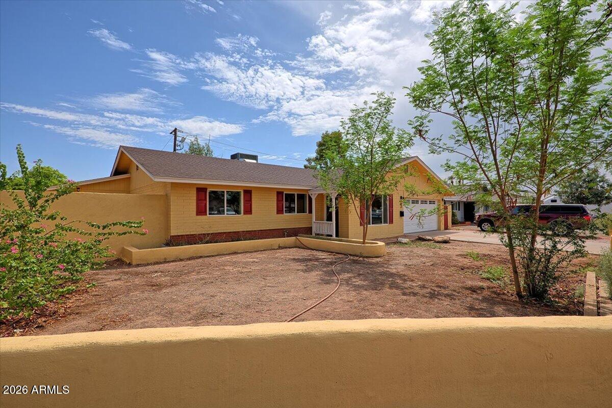 3 W DEL RIO Drive
