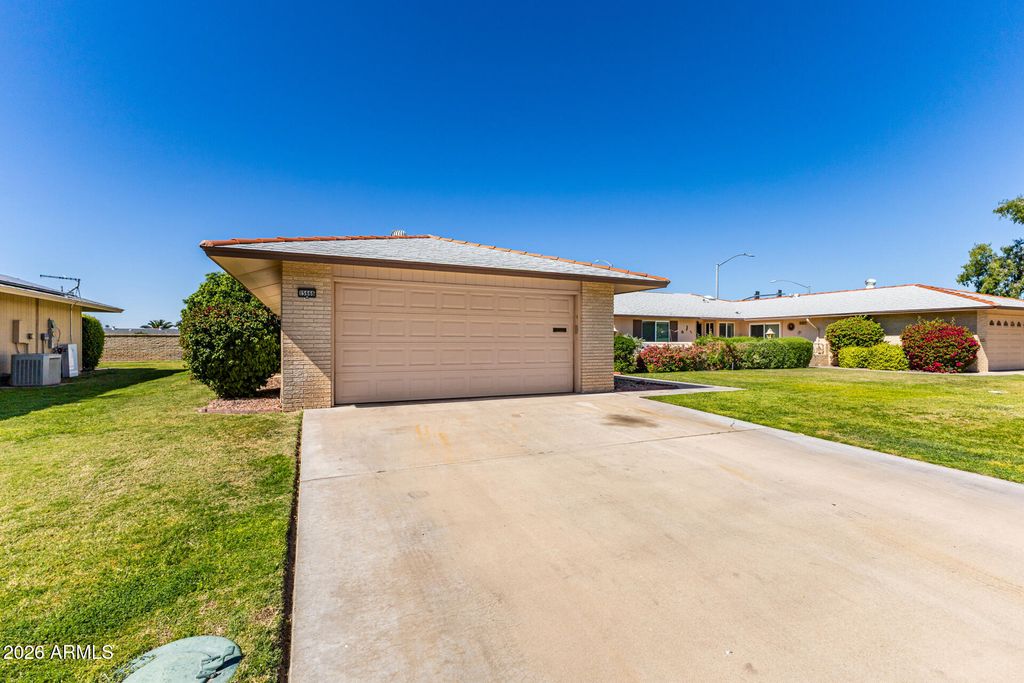Photo of 15666 N Lakeforest Drive, Sun City, AZ 85351 (MLS # 6996014)