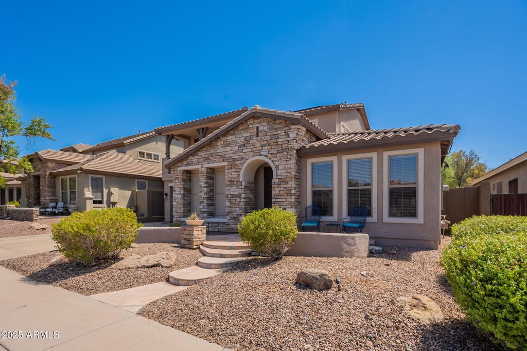 Photo of 40015 N Pride Drive, Anthem, AZ 85086 (MLS # 6909360)