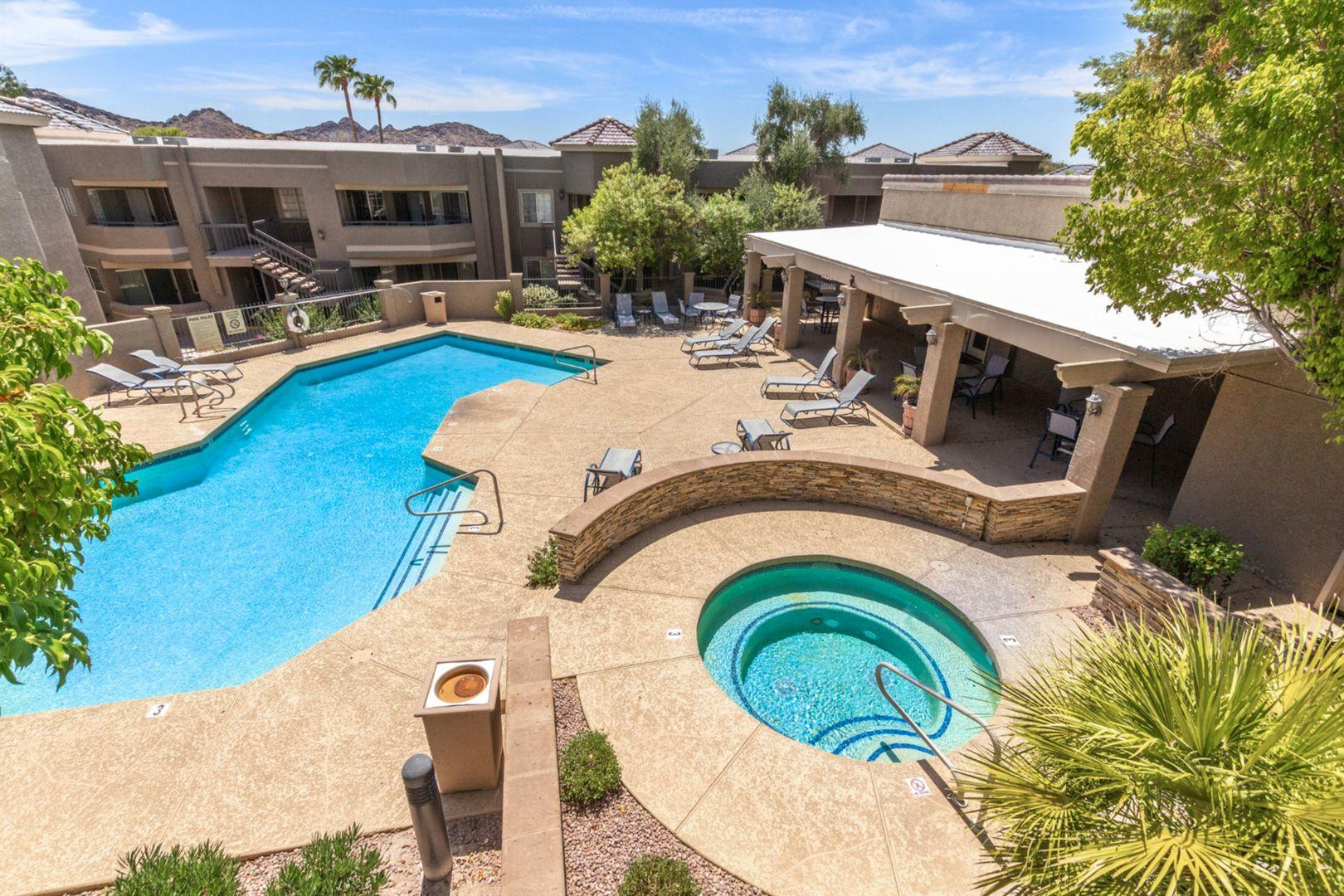1720 E Thunderbird Road 1086