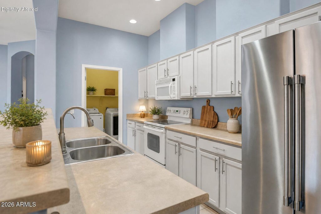 Photo of 42424 N Gavilan Peak Parkway #25206, Anthem, AZ 85086 (MLS # 7068044)