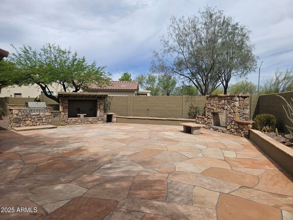 Photo of 40127 N Bridlewood Court, Anthem, AZ 85086 (MLS # 6979793)