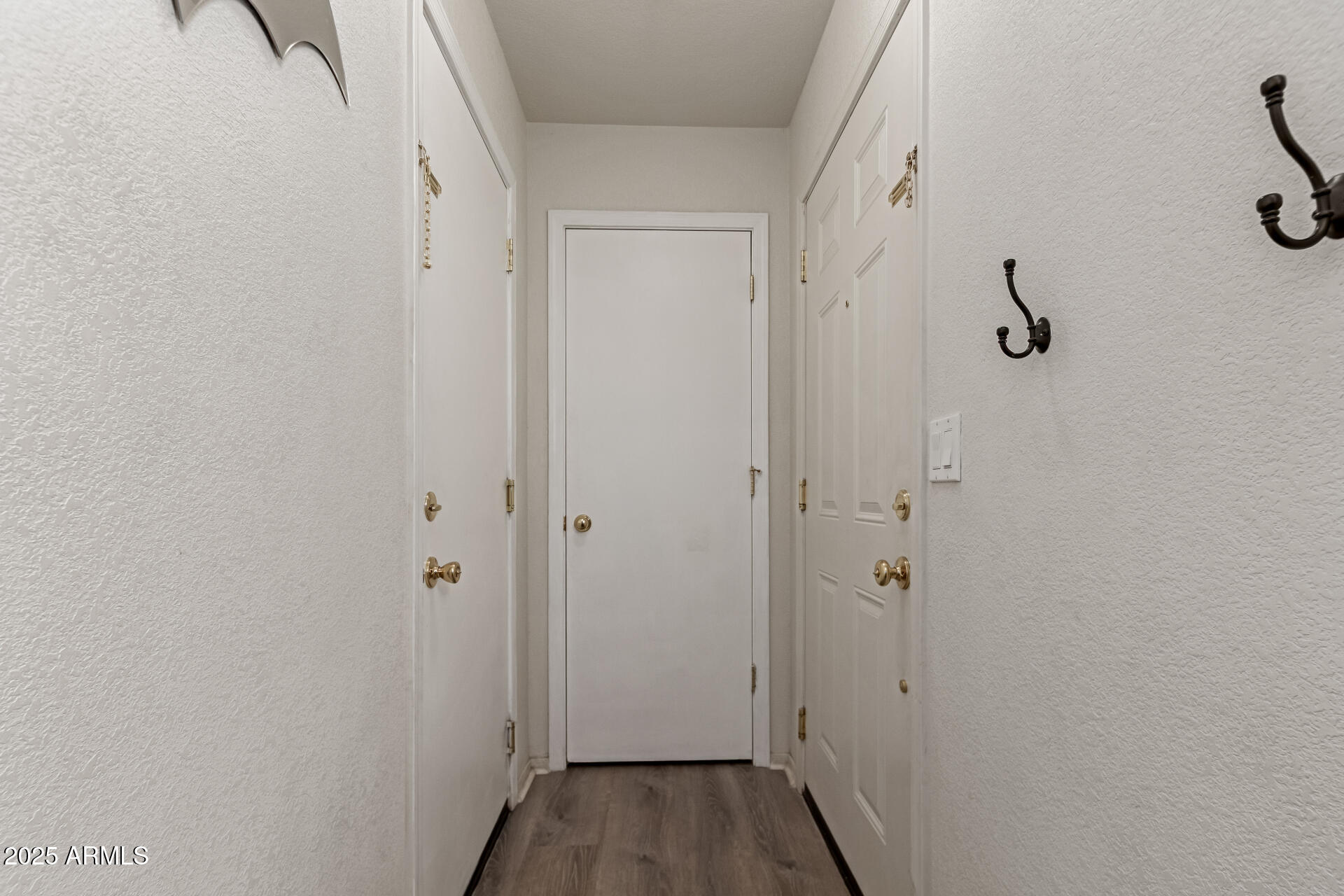 1330 S AARON -- 218