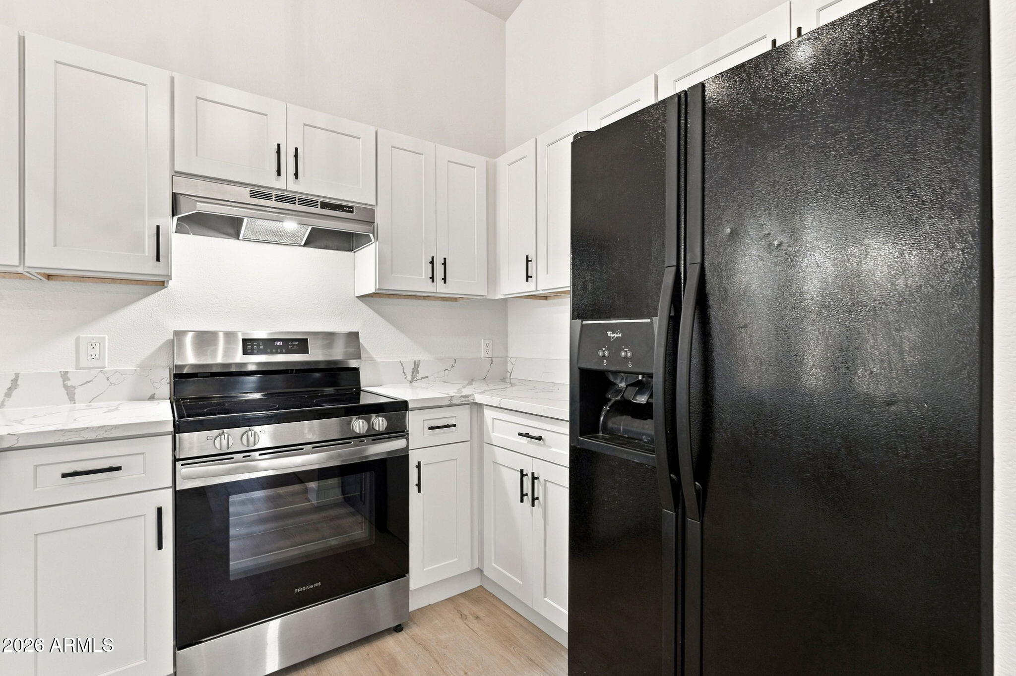 534 N New Haven --
