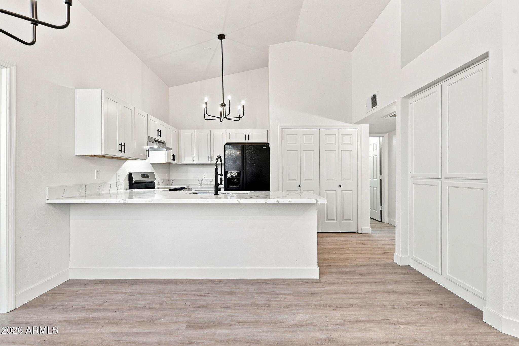 534 N New Haven --