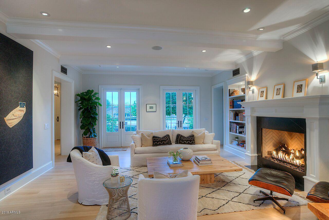 CAMELVIEW - Residential