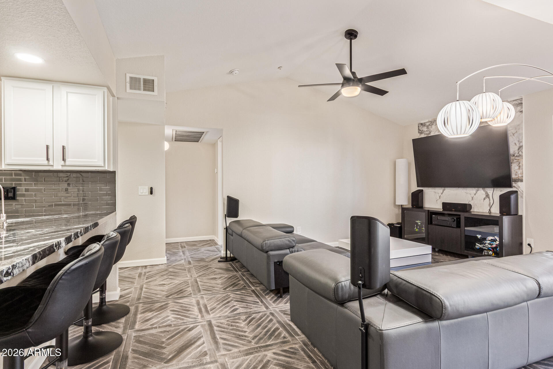 200 E SOUTHERN Avenue 242