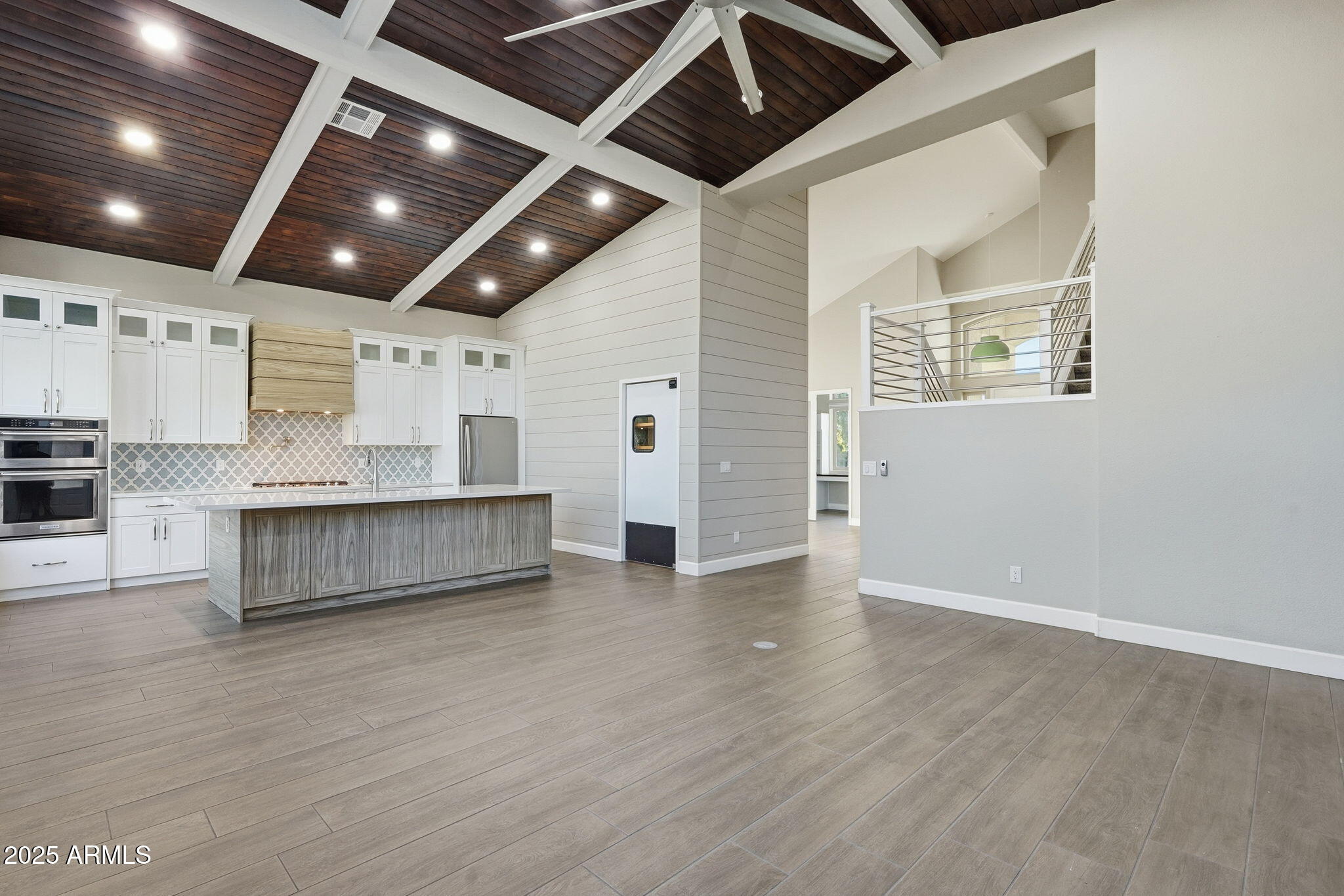 245 W SAGEBRUSH Street