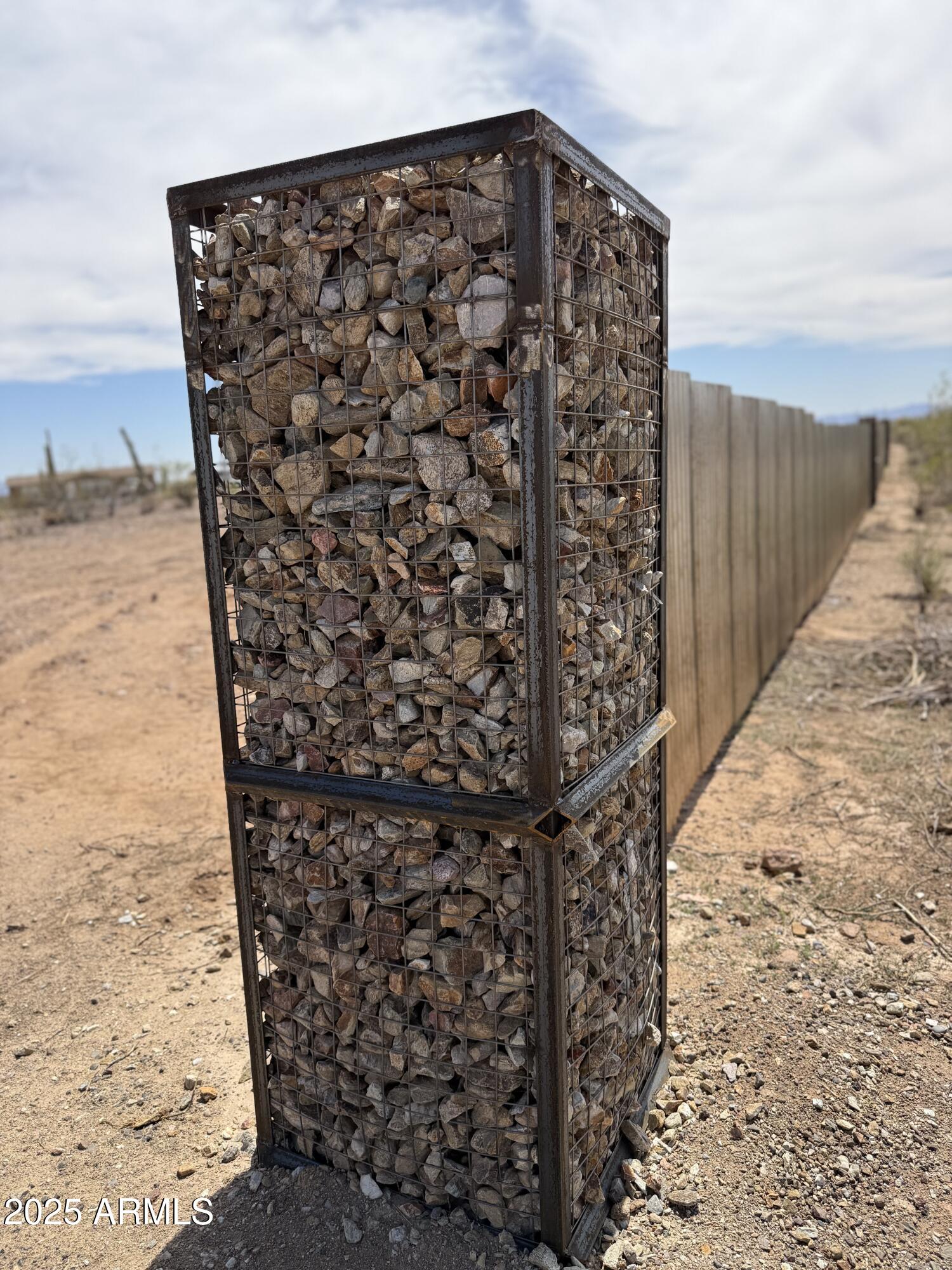 XX00E N 253rd Avenue -