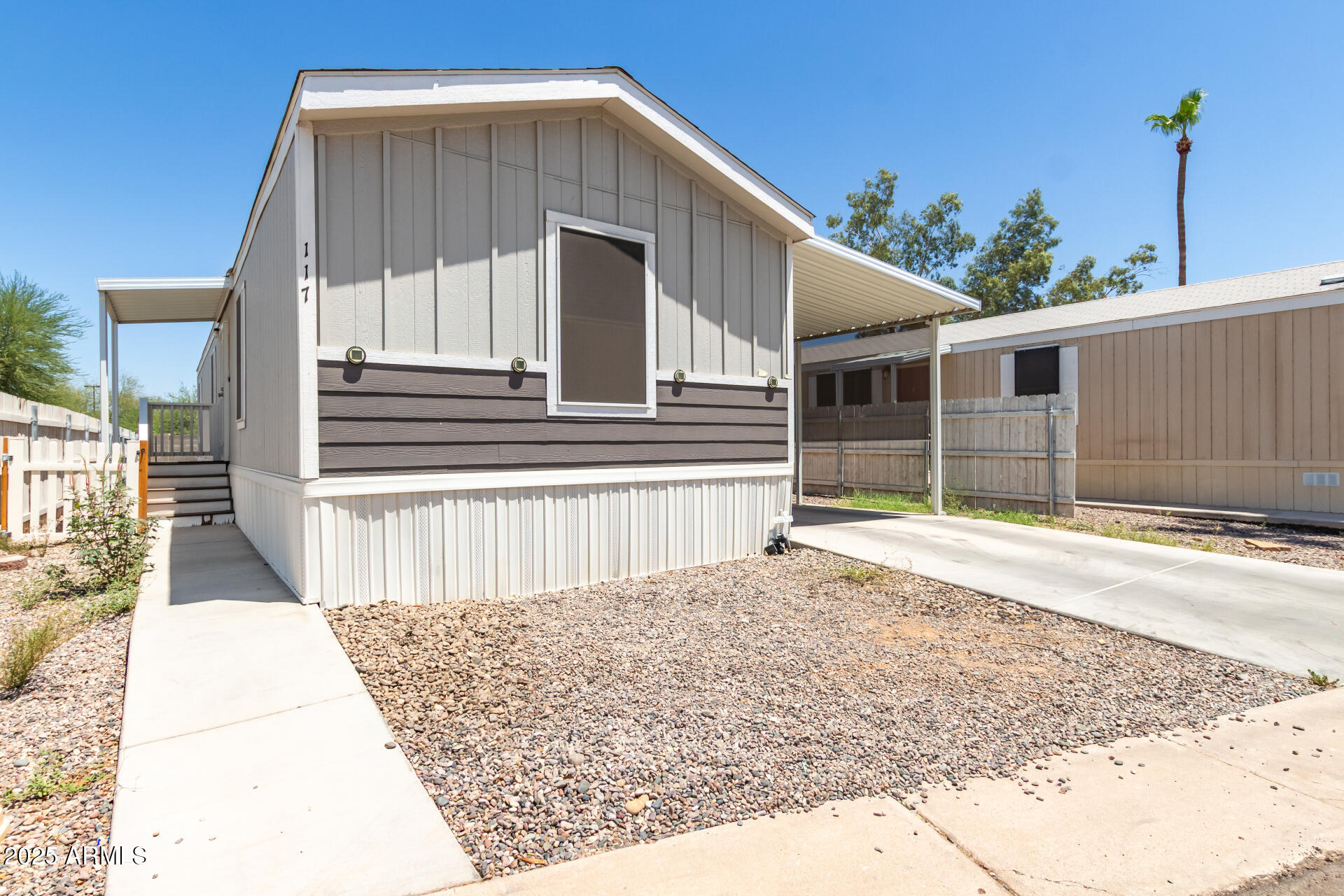 1650 S Arizona Avenue 117