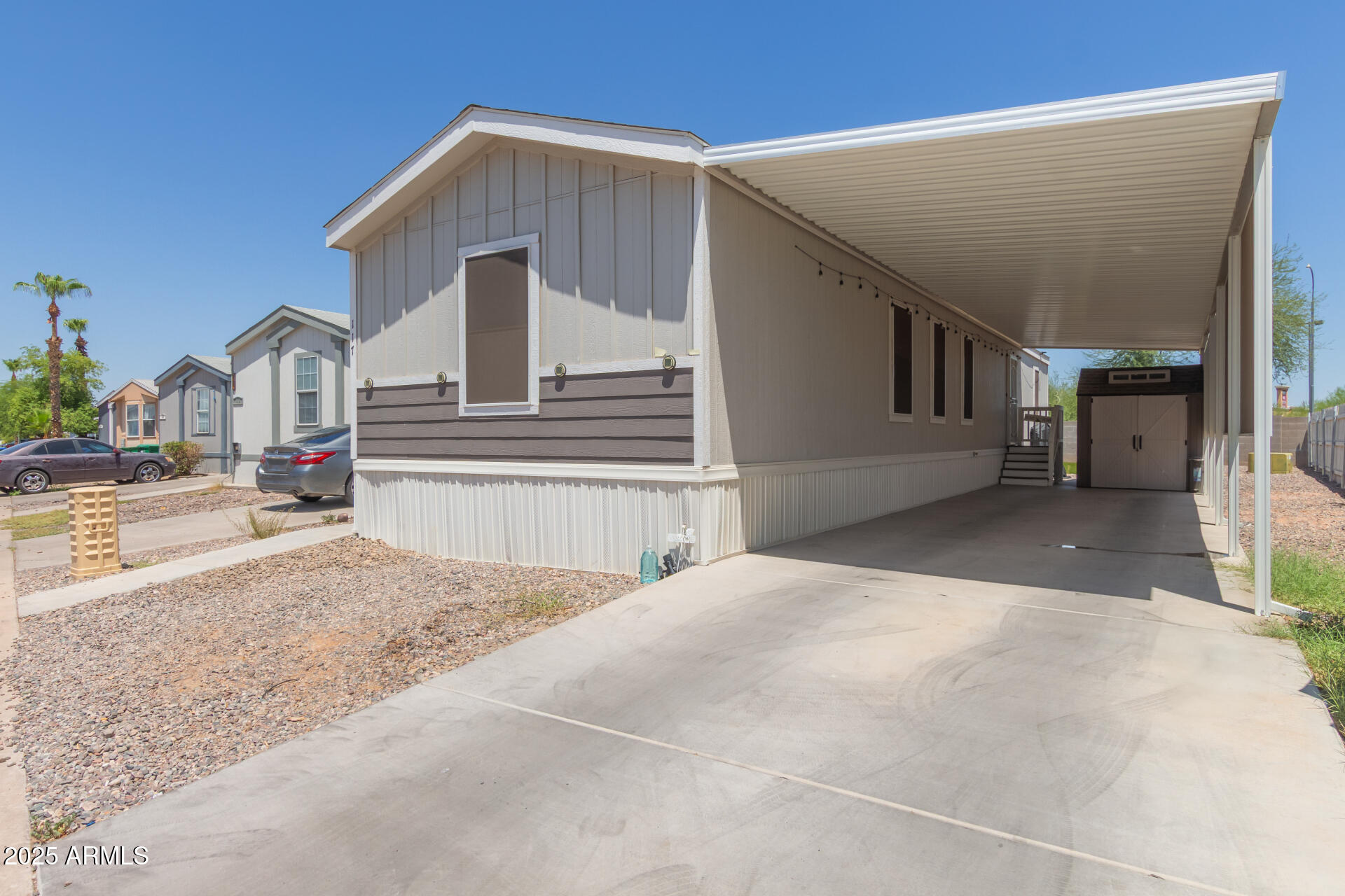 1650 S Arizona Avenue 117