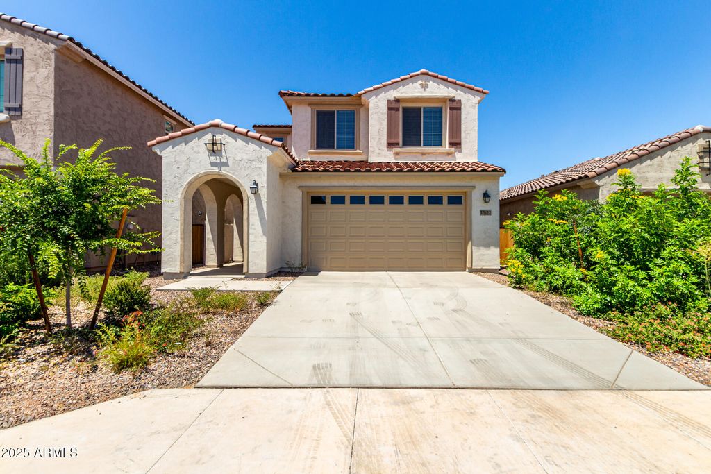 Photo of 17622 W Missouri Avenue, Litchfield Park, AZ 85340 (MLS # 6886121)