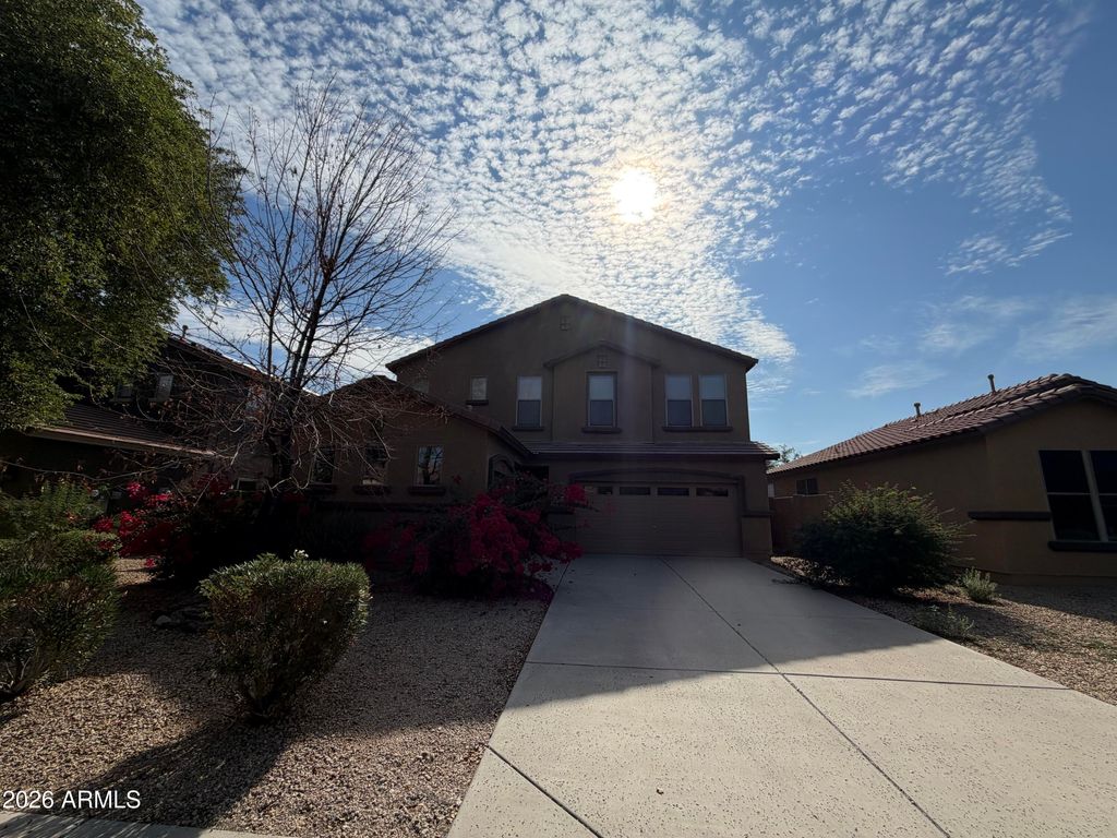 Photo of 15399 W Monterosa Street, Goodyear, AZ 85395 (MLS # 6992688)