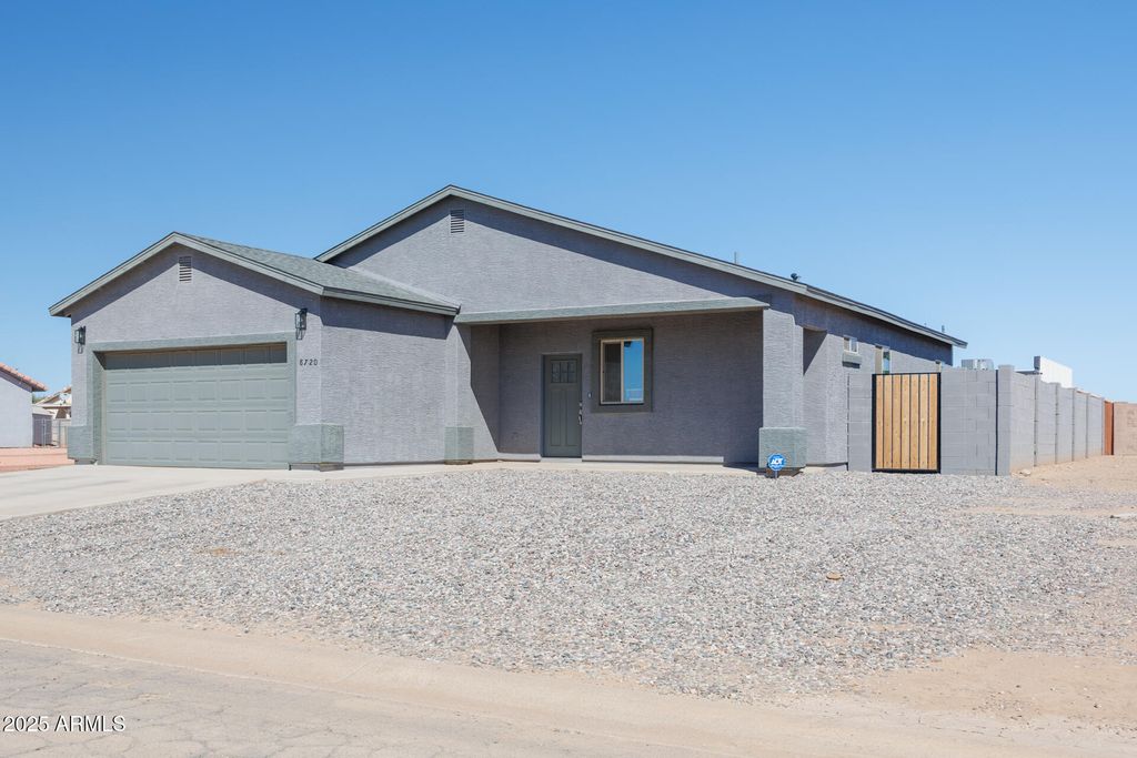 Photo of 8720 W Swansea Drive, Arizona City, AZ 85123 (MLS # 6904262)