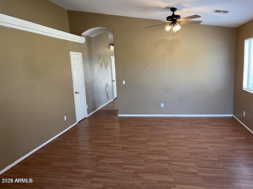 24021 W HIDALGO Avenue