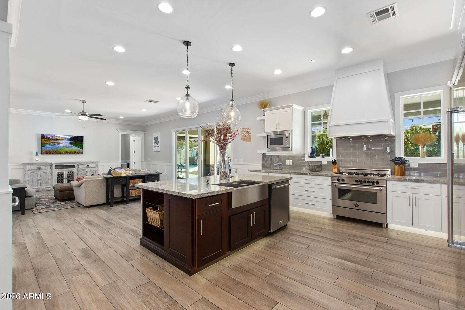 3412 N KACHINA Lane