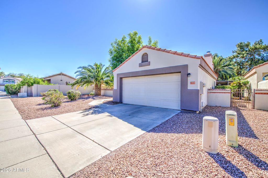 Photo of 1441 W Lobster Trap Drive, Gilbert, AZ 85233 (MLS # 6998189)