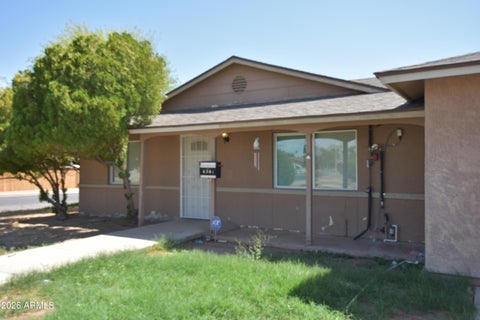 Photo of 6301 W Earll Drive, Phoenix, AZ 85033 (MLS # 7077076)