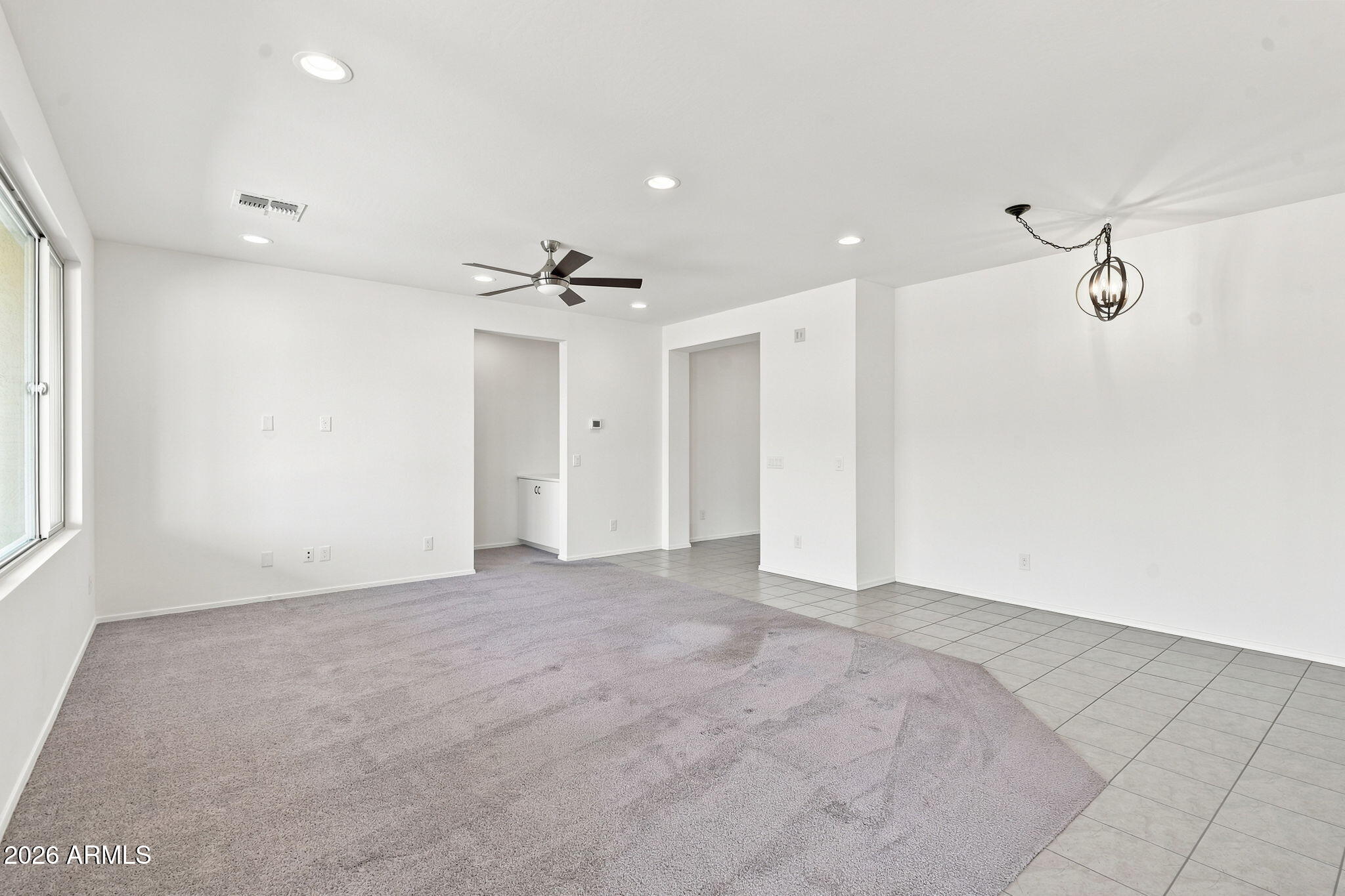 1534 W SONOQUI Boulevard