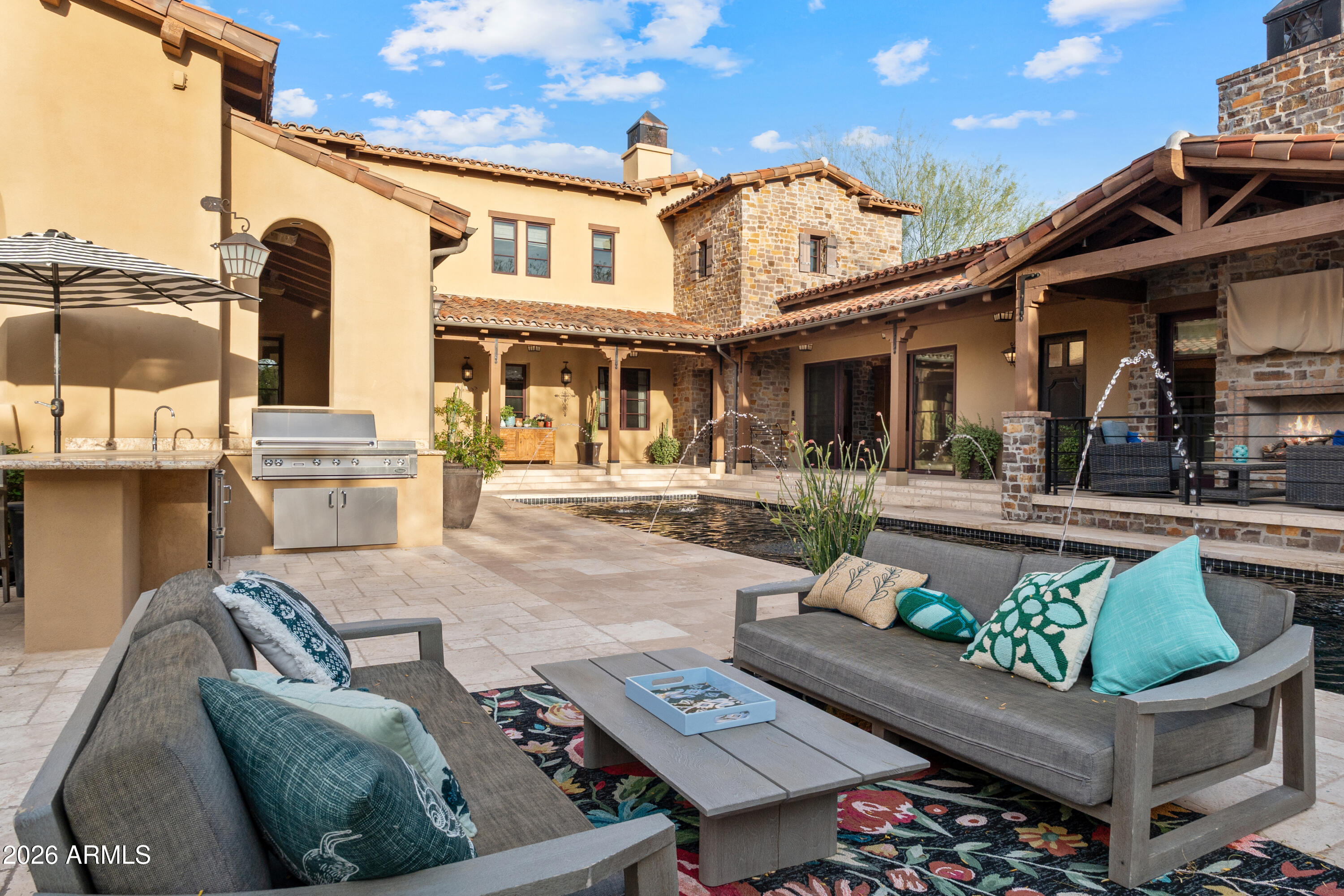 10244 E WINDRUNNER Drive