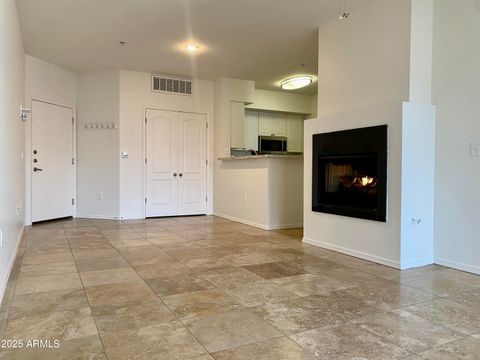 Photo of 1701 E Colter Street #429, Phoenix, AZ 85016 (MLS # 6891273)