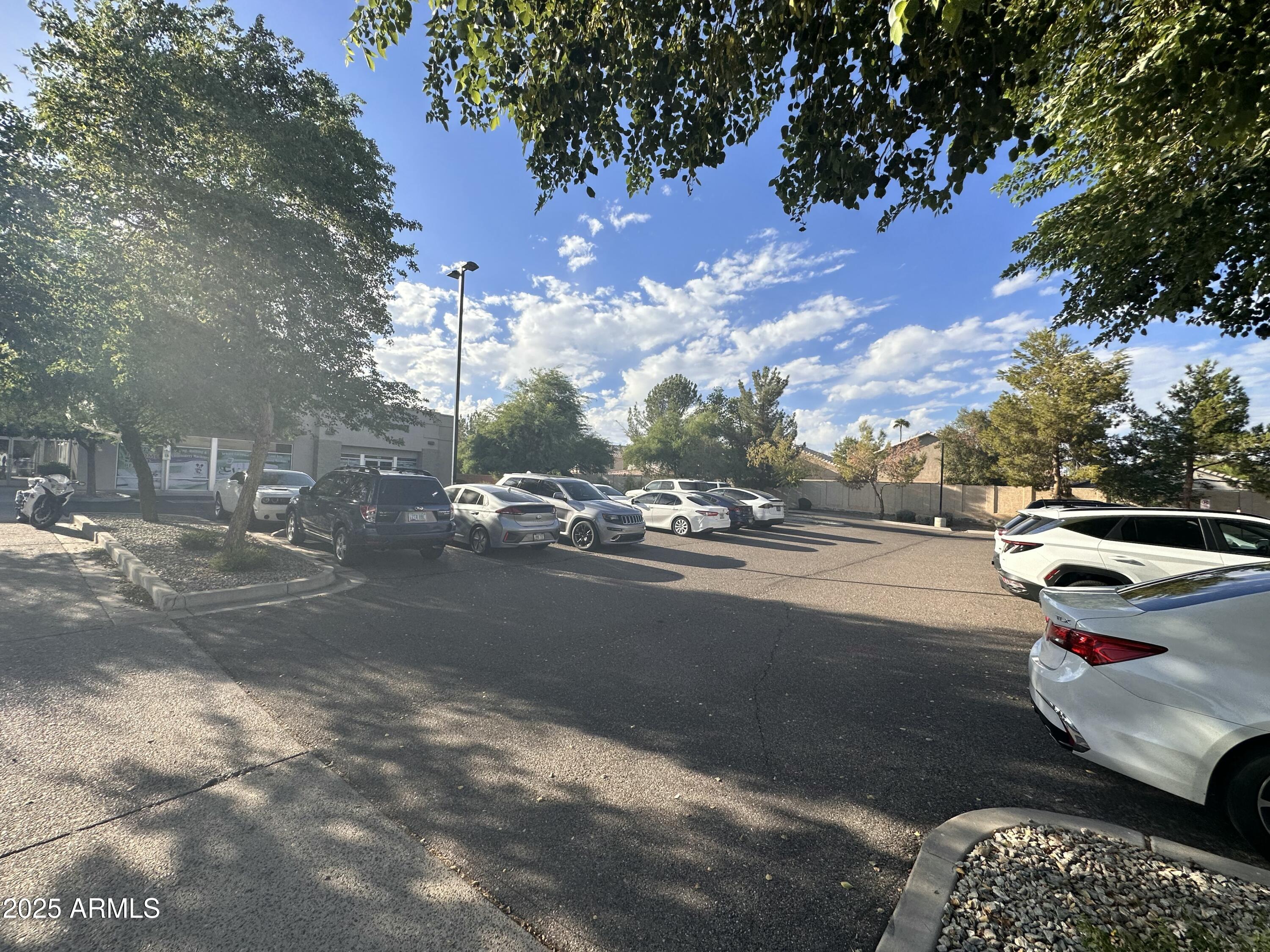 430 W WARNER Road 104