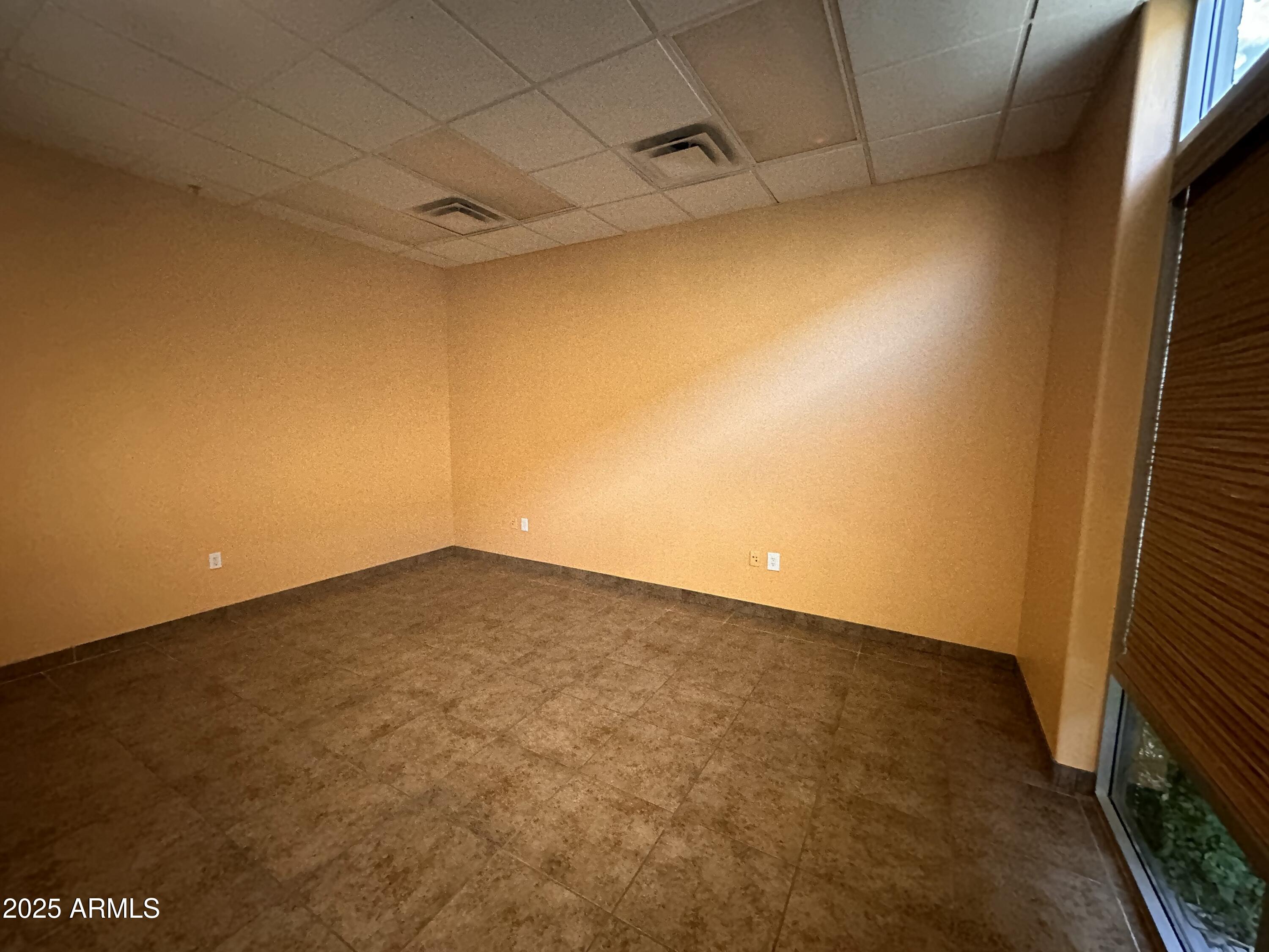 430 W WARNER Road 104