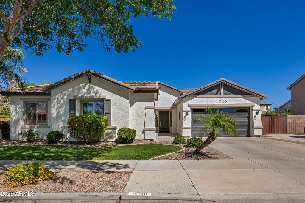 Photo of 19136 E Canary Way, Queen Creek, AZ 85142 (MLS # 7001445)