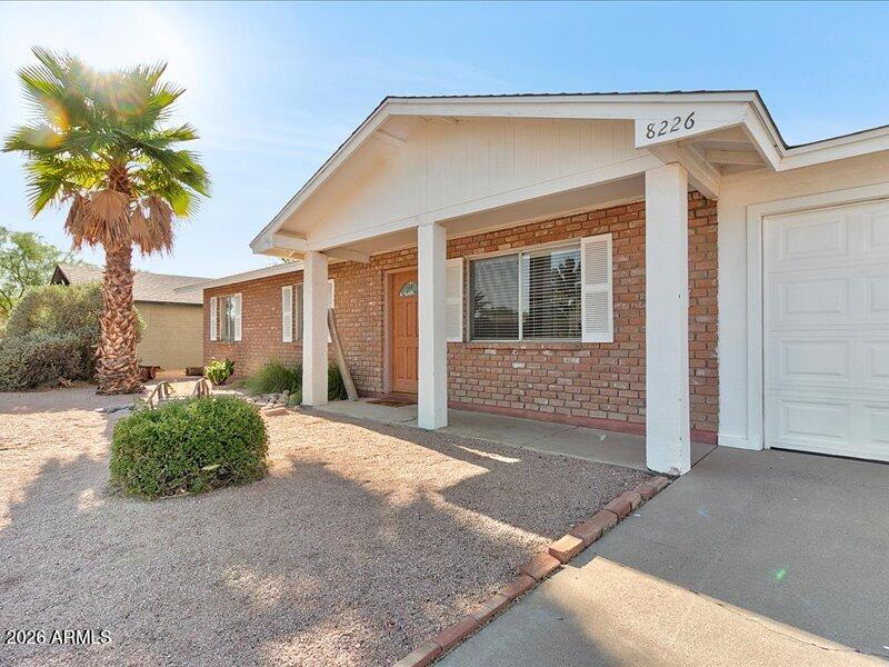 8226 E Plaza Avenue