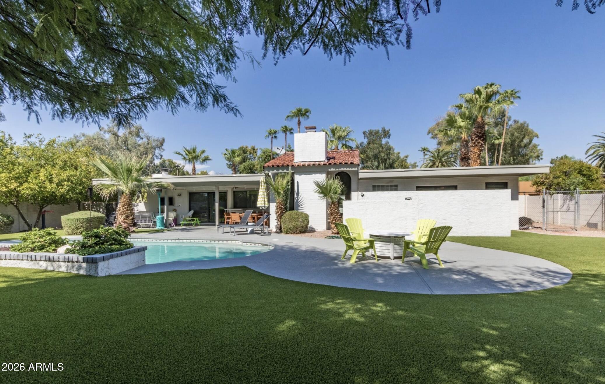 8405 E VIA DE JARDIN --